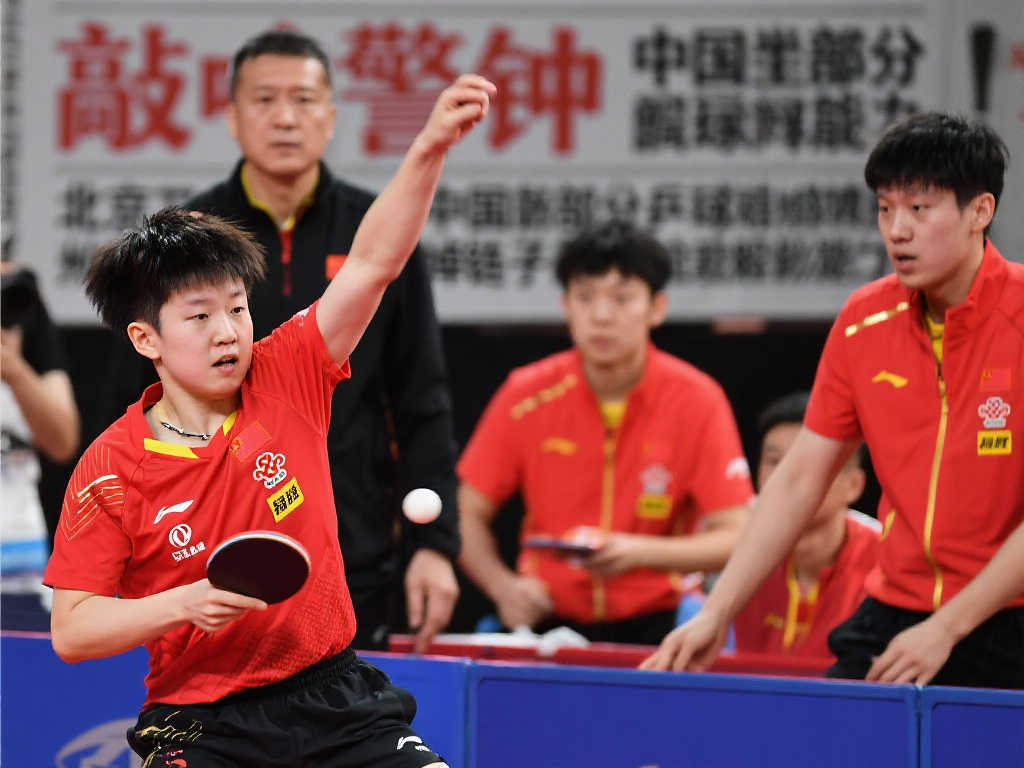 起伏不定 起伏不定